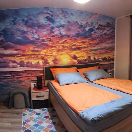 Apartman Su Libero Apartment Subotica Bagian luar foto
