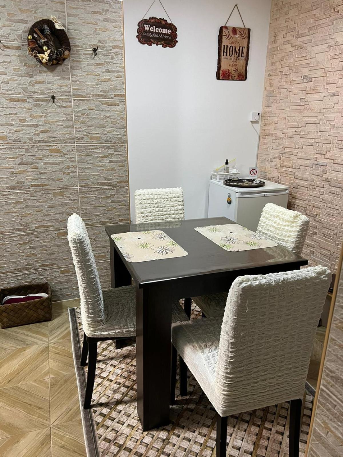 Apartman Su Libero Apartment Subotica Bagian luar foto